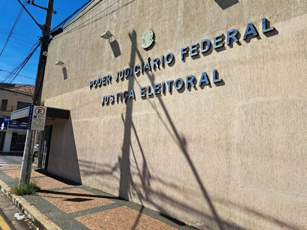 Justiça Eleitoral convoca mais de 40 mil eleitores de Marília para regularização de títulos