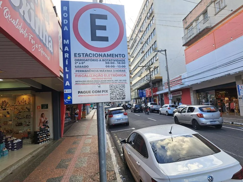 O fluxo de veículos no centro de Marília demanda um sistema de estacionamento ágil e acessível