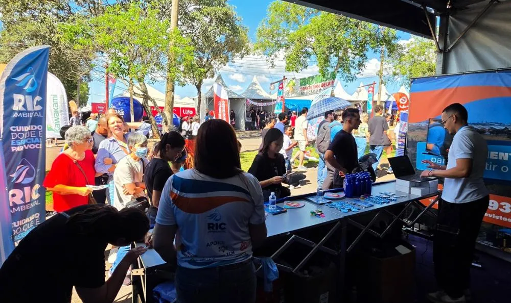 Concessionária fortaleceu relacionamento com a comunidade, levando informações sobre saneamento, ações interativas e sorteio para clientes - Foto: Divulgação