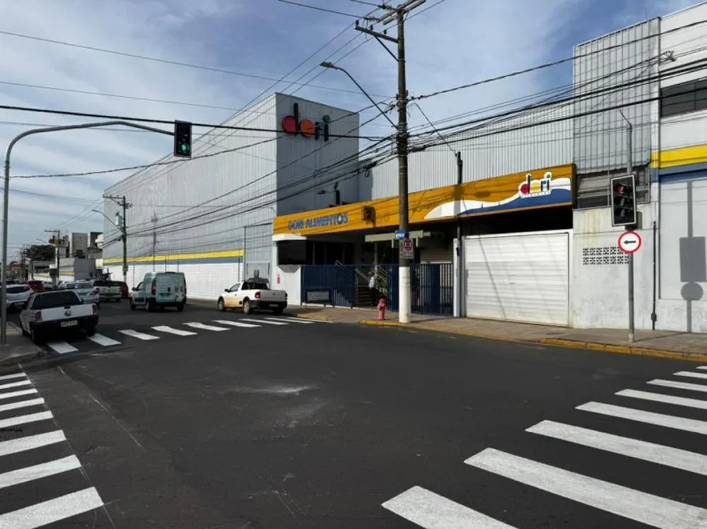 Novo semáforo entra em operação na avenida República e amplia segurança na região Norte