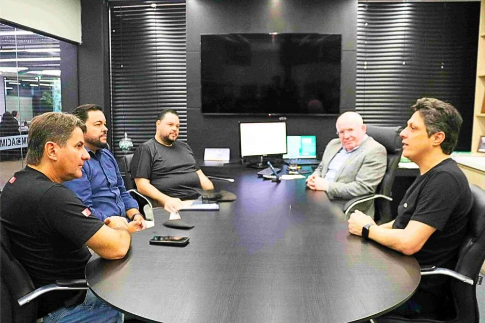 Associações Comerciais de Marília e de Garça trocam experiências