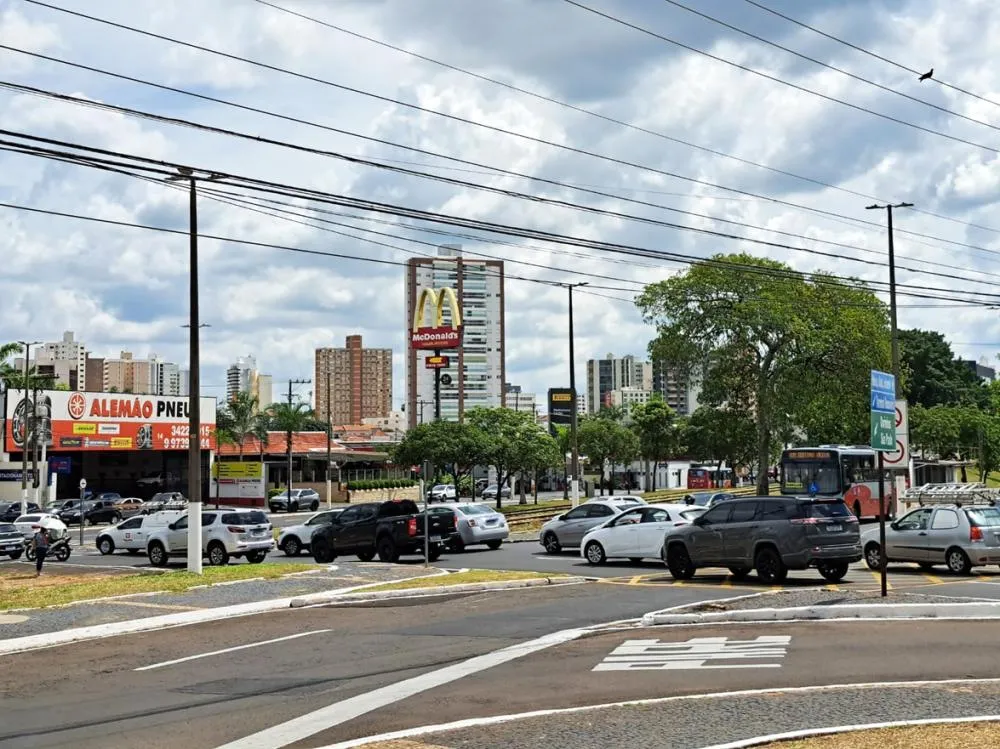 Geração de empregos em cinco meses soma 813 vagas com carteira assinada em Marília