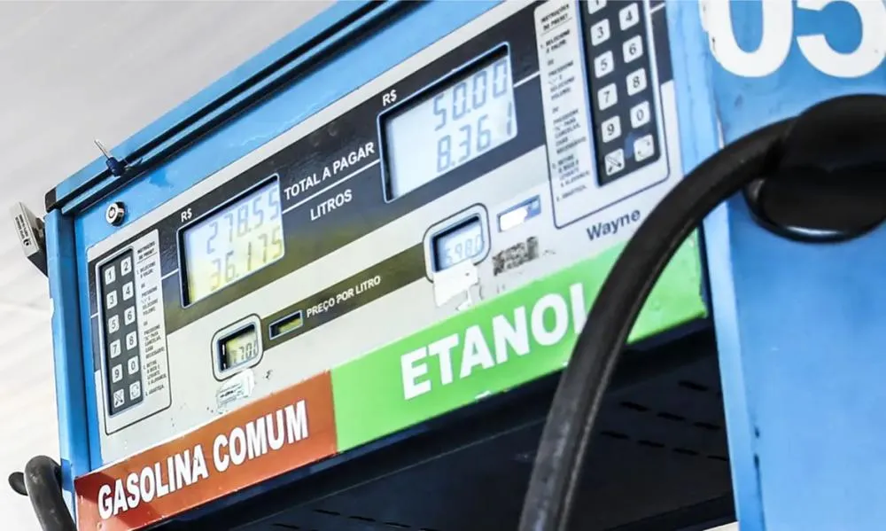 Conselho eleva de 30% para 32% teor de etanol na gasolina por 180 dias