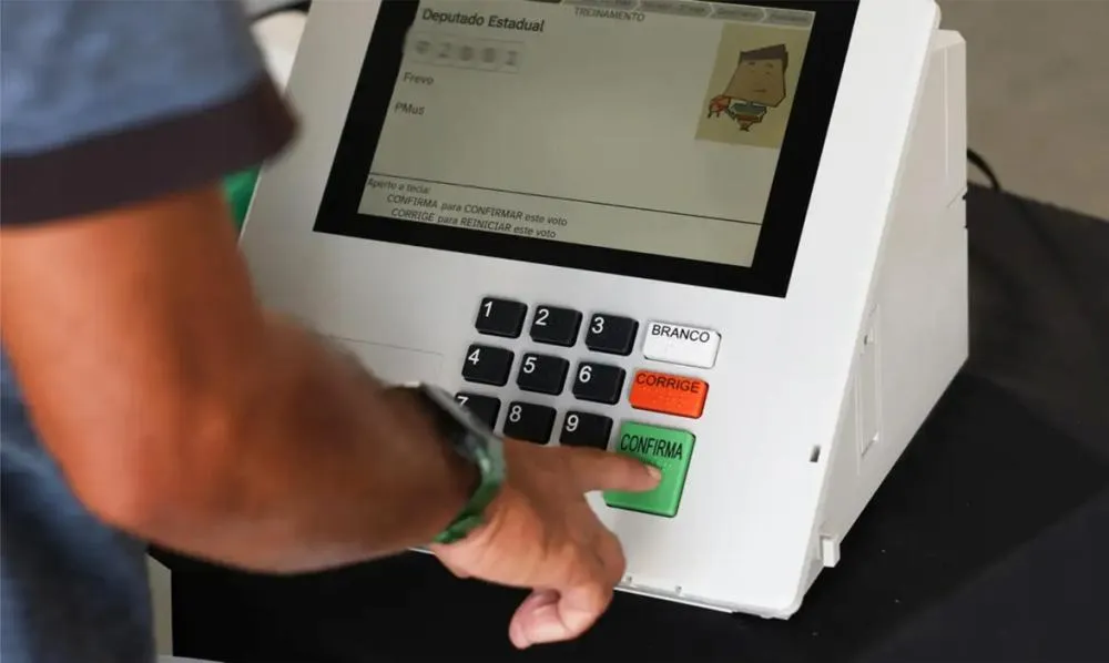 32.424 eleitores estão aptos a votar em Garça; mulheres, casados e pessoas de 40 a 44 anos formam os principais grupos do eleitorado - Foto: Valter Campanato/ Agência Brasil