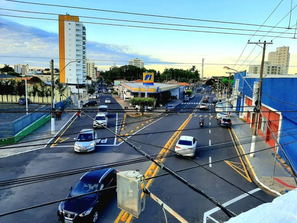 Cerca de 24% da frota de Marília é composta por veículos de cor branca - Foto: Cristiano Gonçalves/ACidade