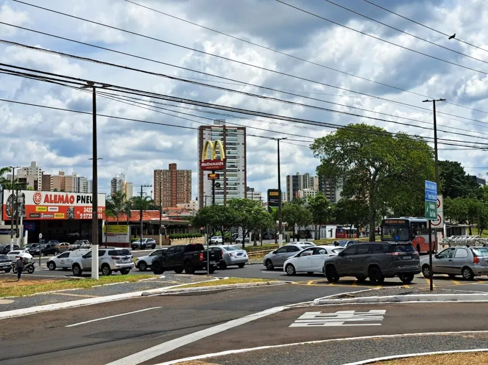  Com aumento de 5,37%, Marília arrecada R$ 3,55 milhões a mais em IPVA nos cinco primeiros meses do ano - Foto: Cristiano Gonçalves/Jornal A Cidade