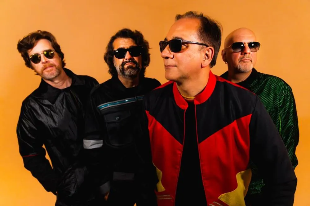 SESI Marília encerra 2025 com shows de Biquini Cavadão e Roberta Miranda