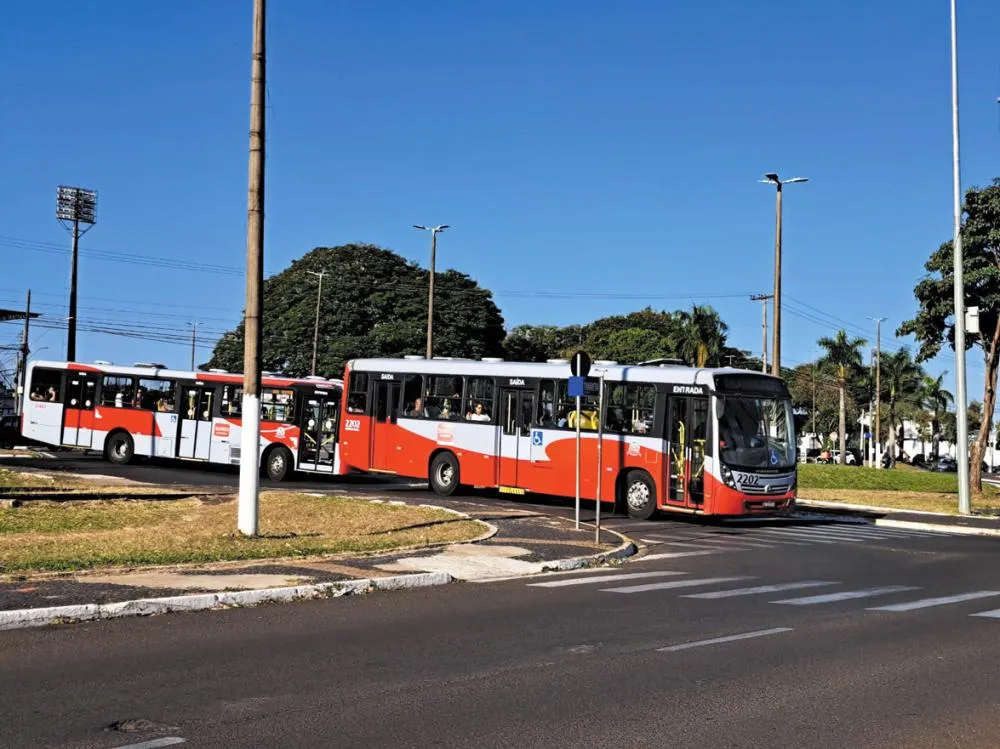 Nova concessão do transporte de Marília terá escuta social para resolver problemas da frota e superlotação